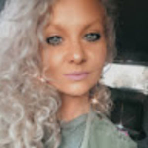 Meet your Posher, Mel